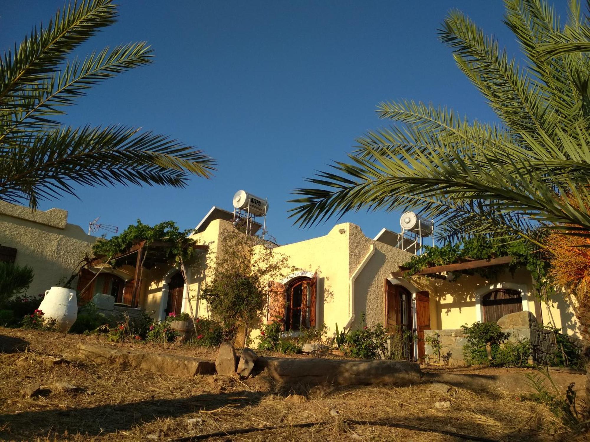 Porto Heli Apartments Palekastro Exterior foto